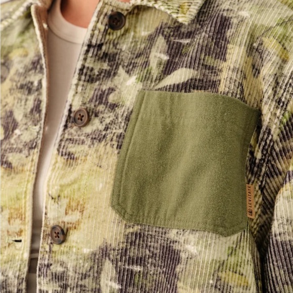 NWT Women's Leaf Camo Corduroy Artist Jacket - Picture 8 of 10
